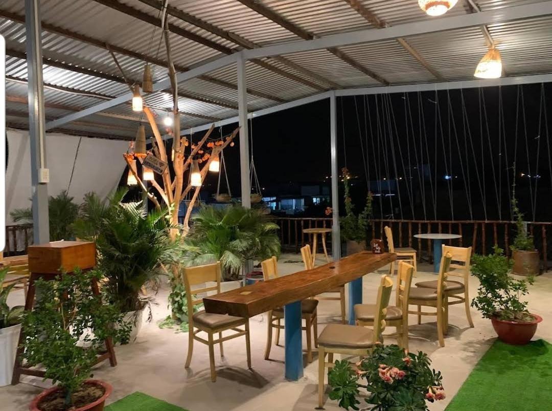Kiwi'S Homestay & Cafe Phan Thiet Exterior photo
